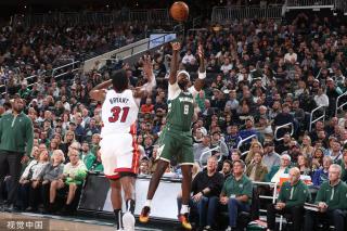 他具备在更 他具备在更