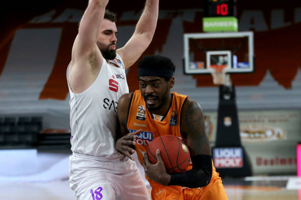 界波技惊四 界波技惊四