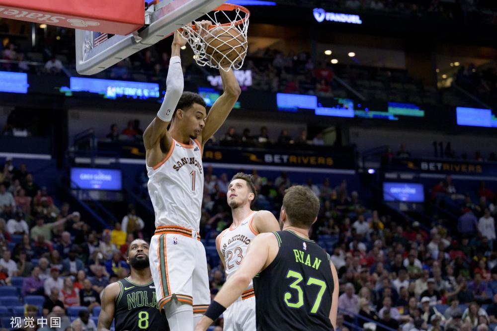 表现脱节 表现脱节