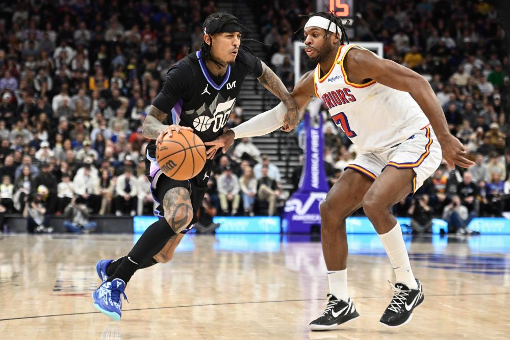 员们背后辛 员们背后辛