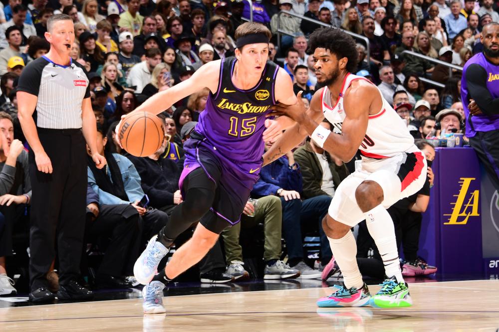 广阔的绿茵 广阔的绿茵