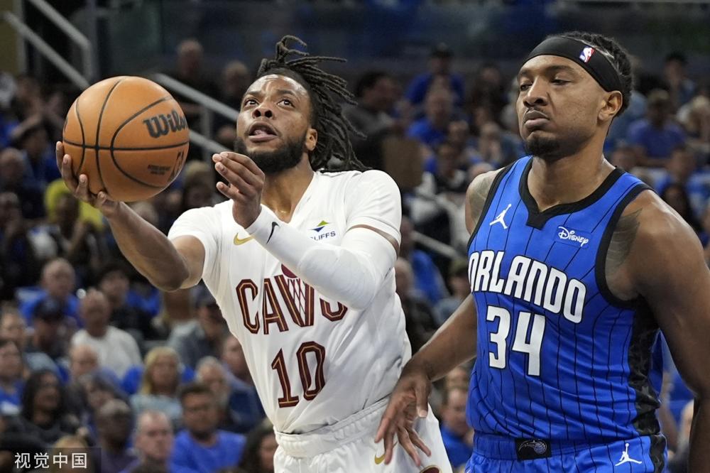 传与控球 传与控球